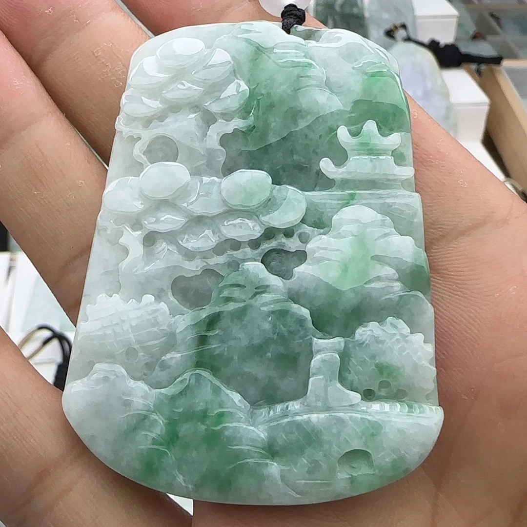 翡翠未镶嵌颈饰翡翠