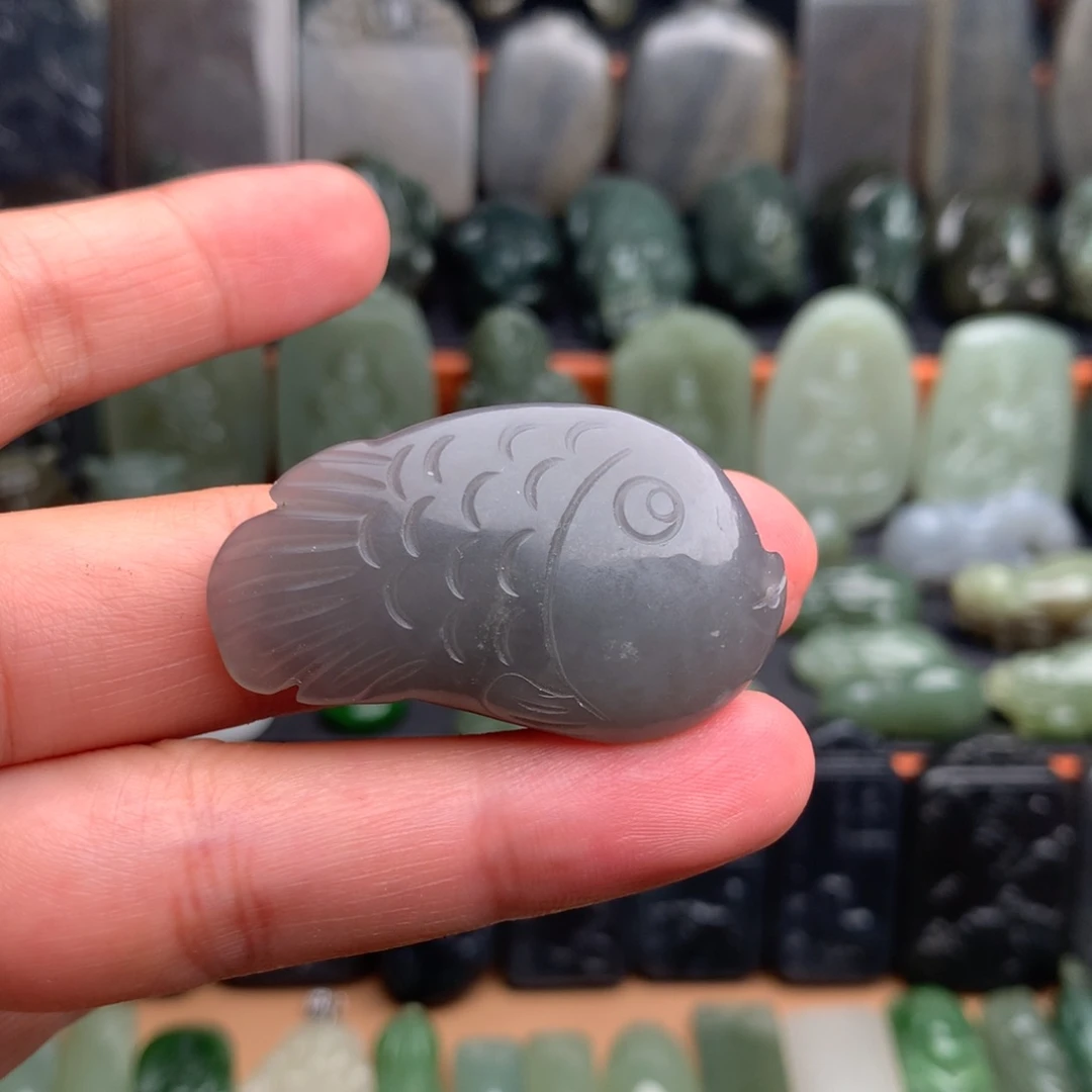 和田玉未镶嵌颈饰挂件25