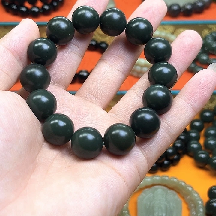 飞***说和田玉（青玉）未镶嵌手链