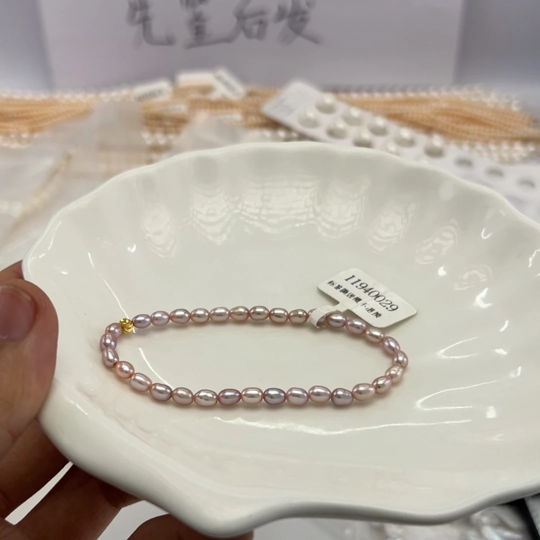 未镶嵌颈饰淡水珍珠