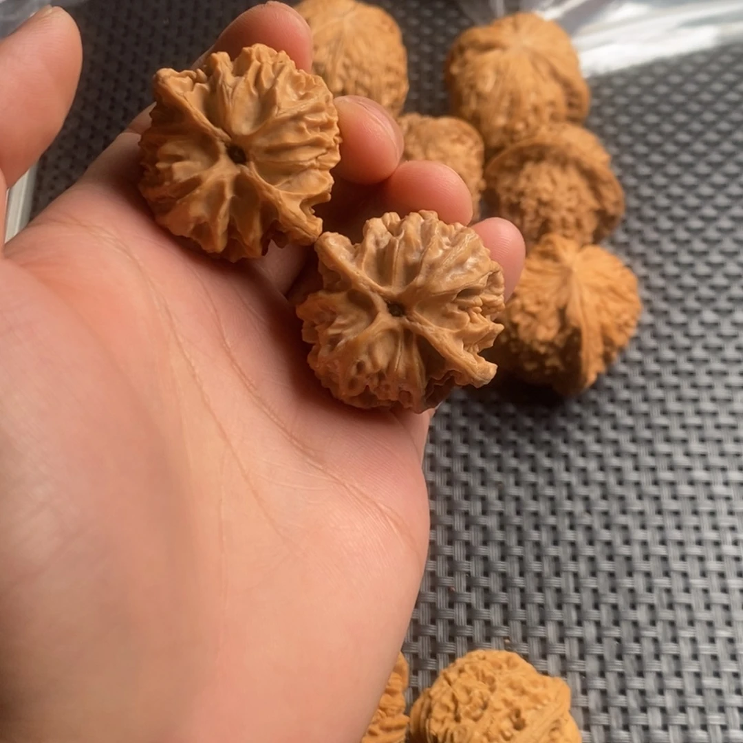 吊坠文玩核桃问*苹果园