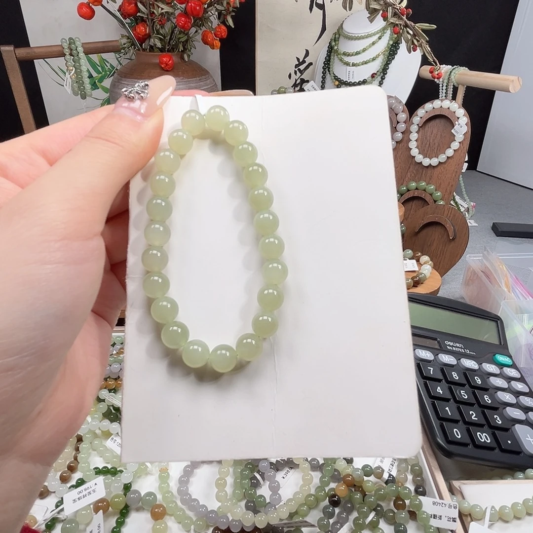 *****和田玉未镶嵌手串