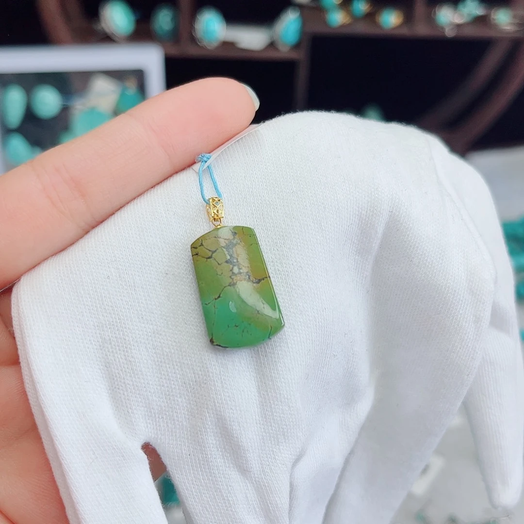 绿松石18K金镶嵌绿松石