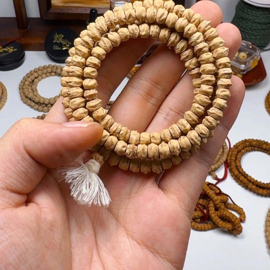 柏香籽/百香籽吊坠