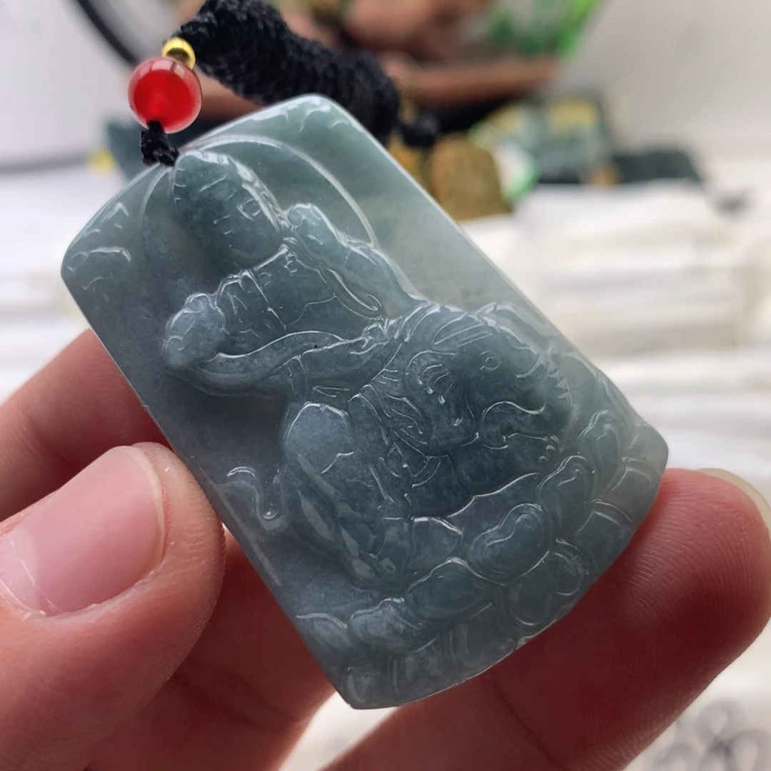 颈饰未镶嵌翡翠普贤