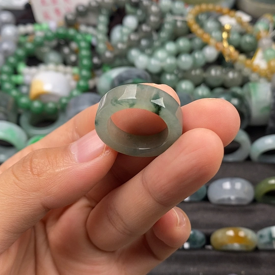 定制翡翠未镶嵌翡翠14圈