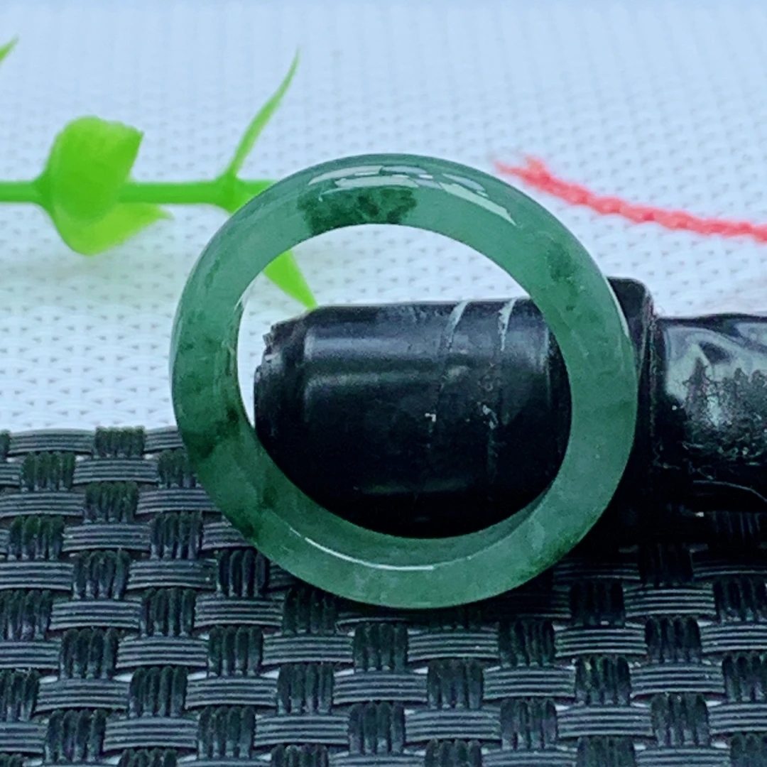 缅甸天然A货翡翠  冰飘花素面玉戒圈戒指 内径20mm 编号1837