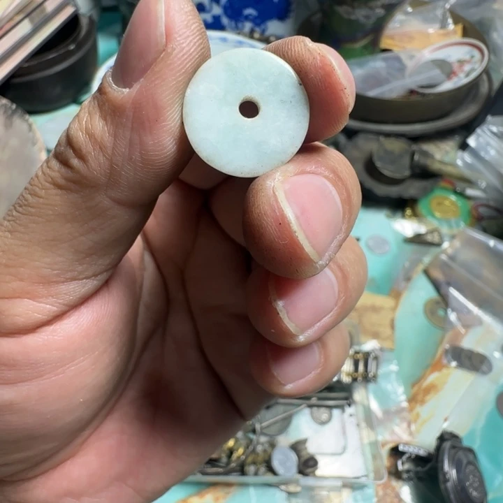 好***子废旧塑料制品工艺品