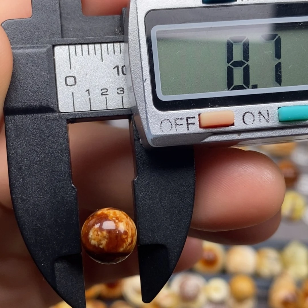 未镶嵌琥珀戒指圆珠