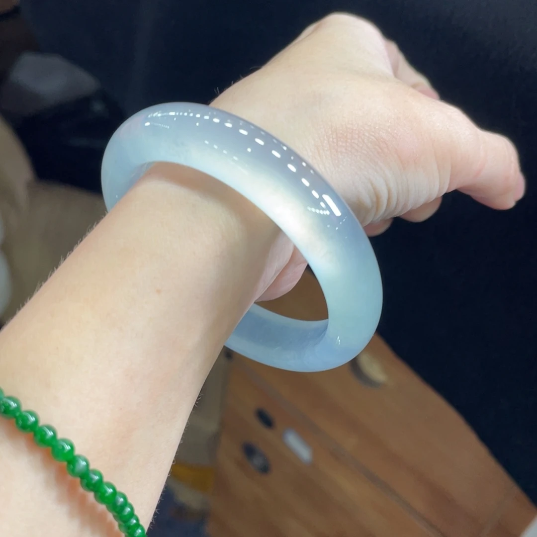 翡翠未镶嵌手镯53.5炸光钢子