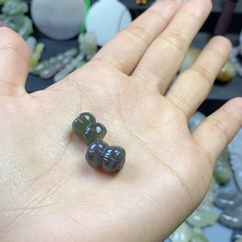 【闪购商品】和田玉颈饰未镶嵌小****豆