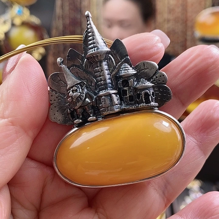 琥珀颈饰银S925镶嵌吊坠