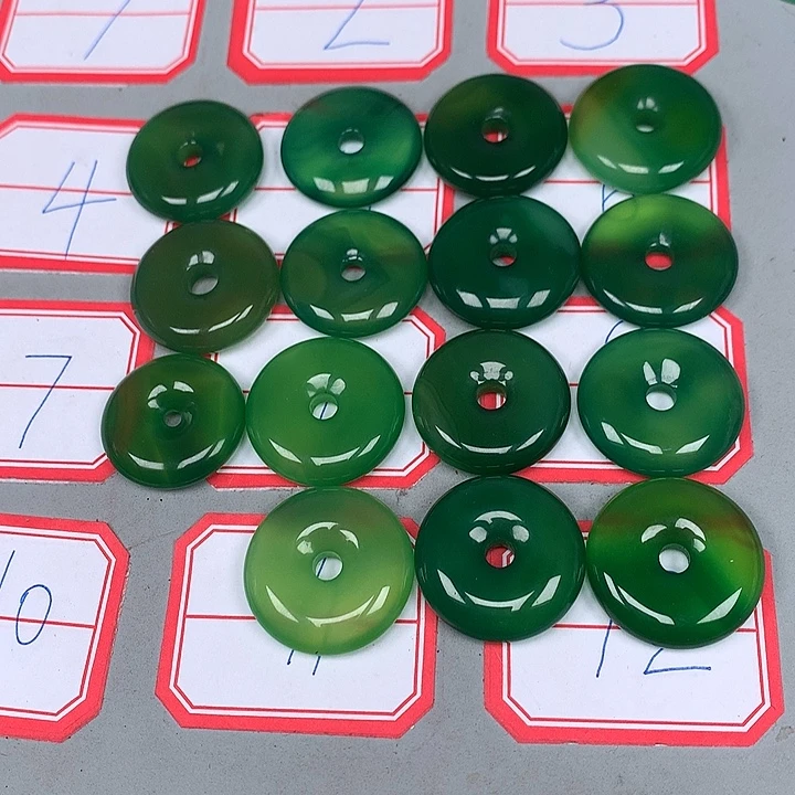 笑***生玛瑙/玉髓未镶嵌颈饰