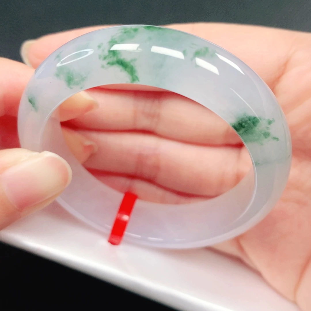 翡翠未镶嵌手镯53贵