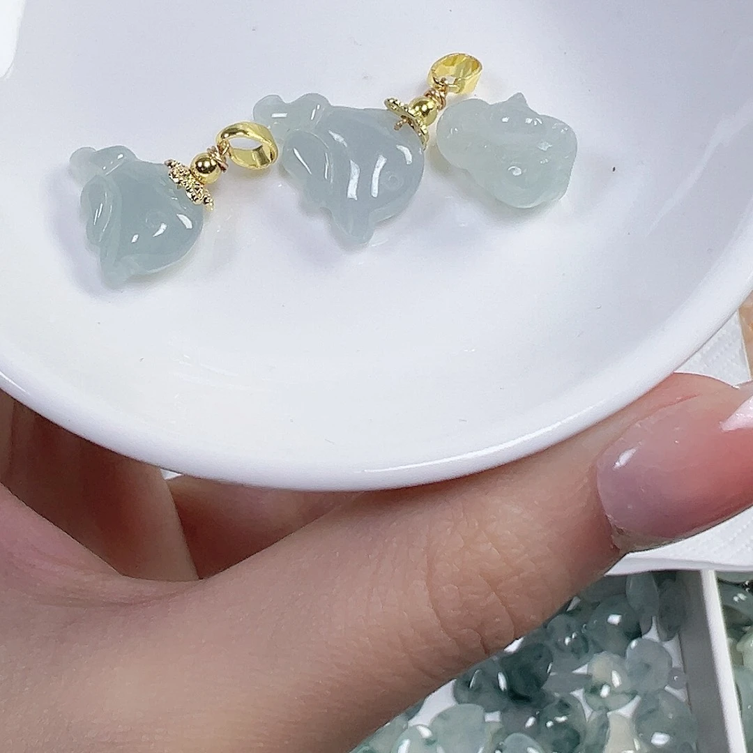 翡翠散珠吴**能翡翠3个