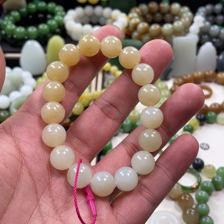 和田玉未镶嵌手串