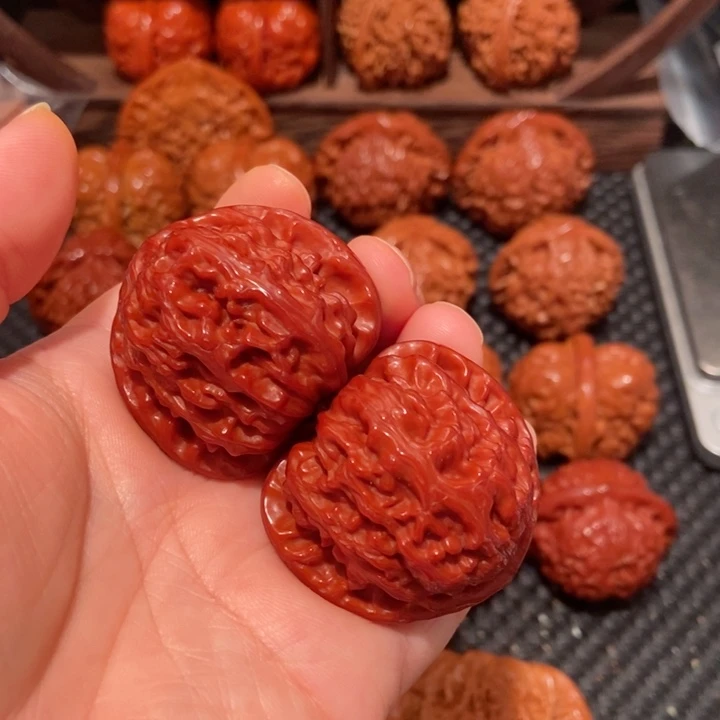 把件文玩核桃39.5尺寸白狮子1370