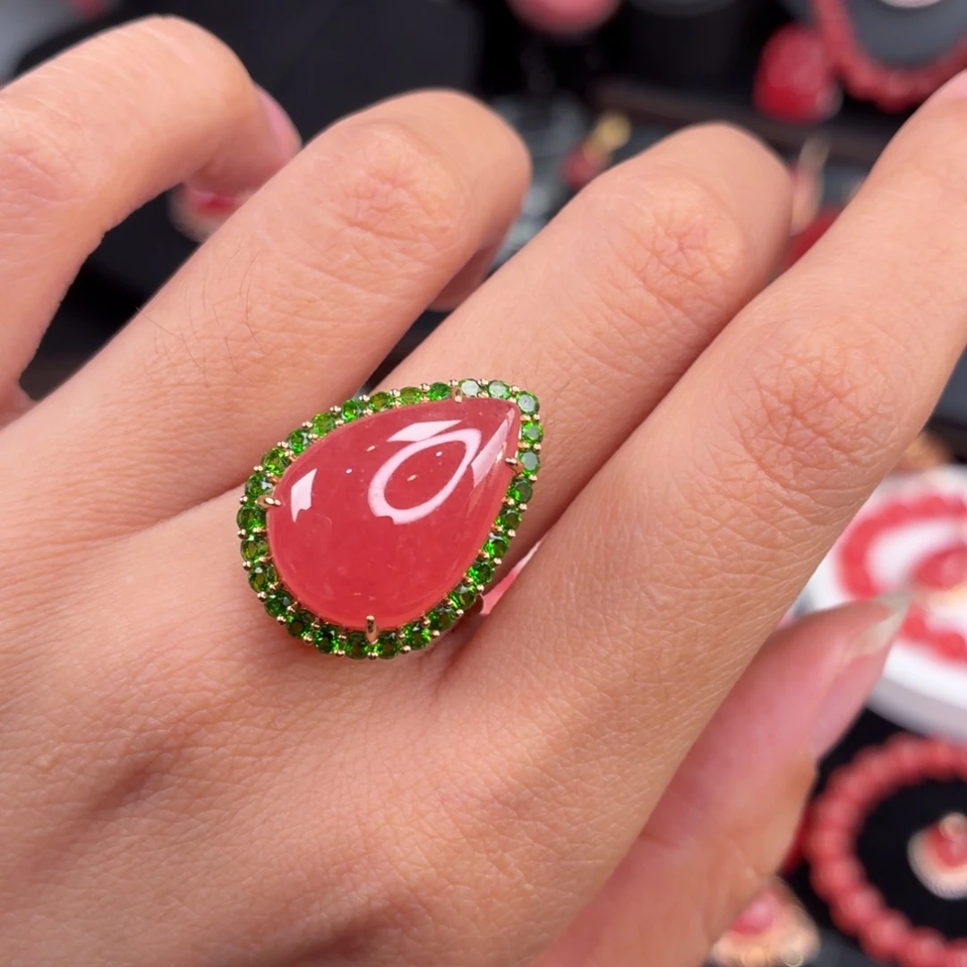 菱锰矿（红纹石）18K金镶嵌戒指