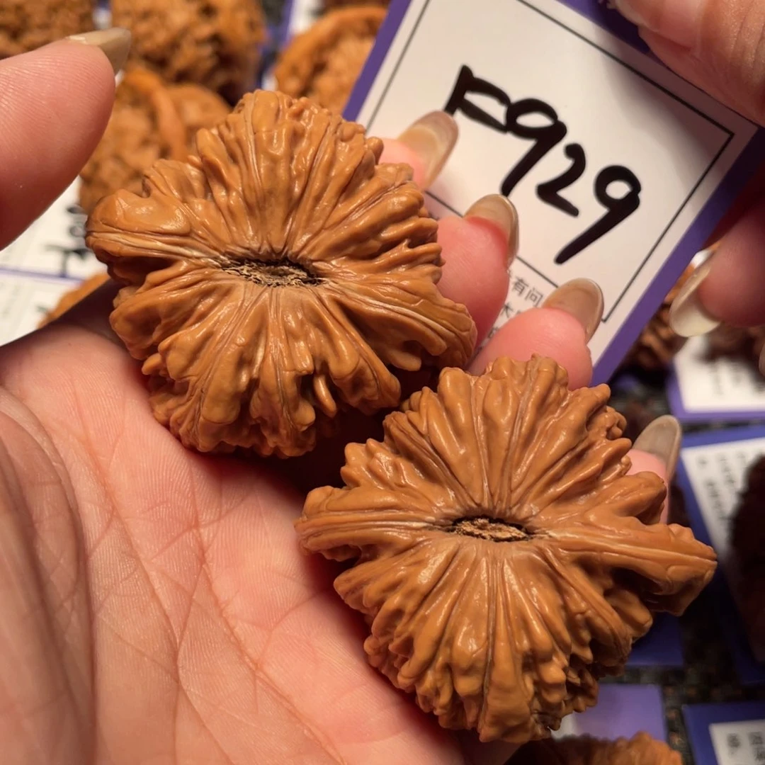 文玩核桃把件929号楼子49