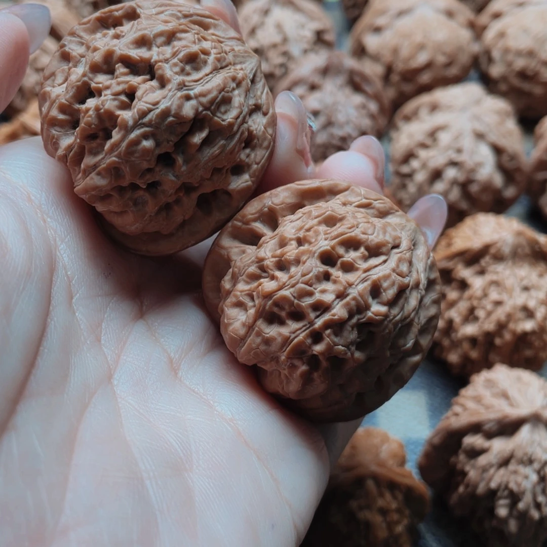 桃核把件龙洞裕核桃