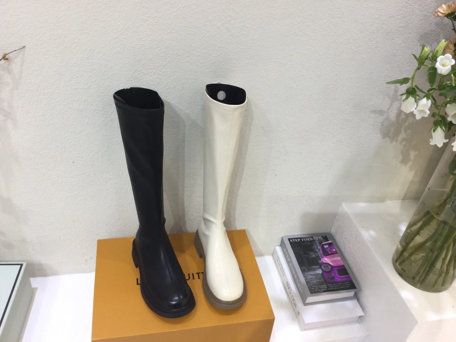 秋冬新款女骑士靴粗跟圆头中筒靴加绒显瘦不过膝弹力靴