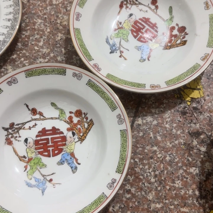 M*木雕艺术家庭用品