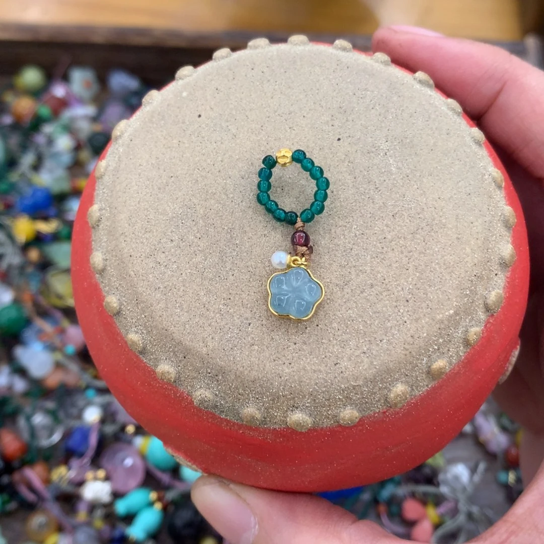 B****舞啊哈哈哈哈哈哈哈哈哈哈