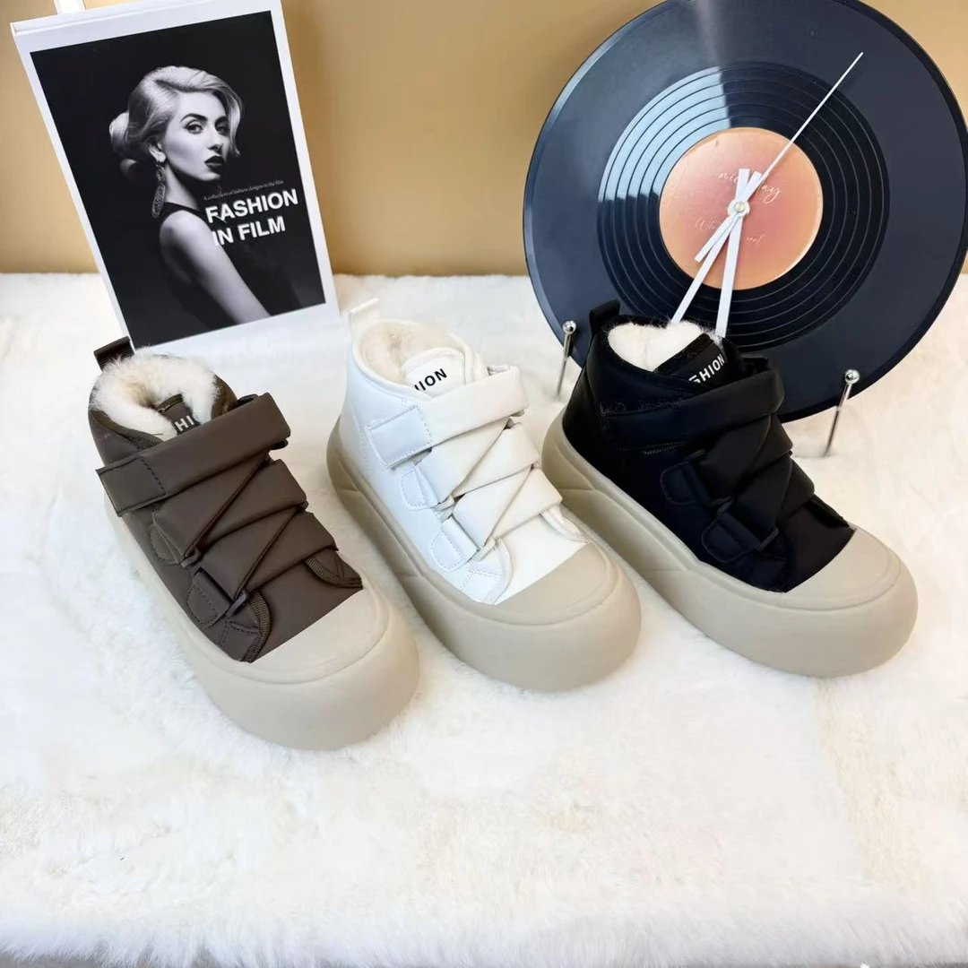 2025新款冬季棉鞋女面包鞋厚底防水防滑加绒加厚外穿雪地靴 735