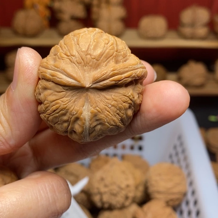 ****人文玩核桃把件尺寸