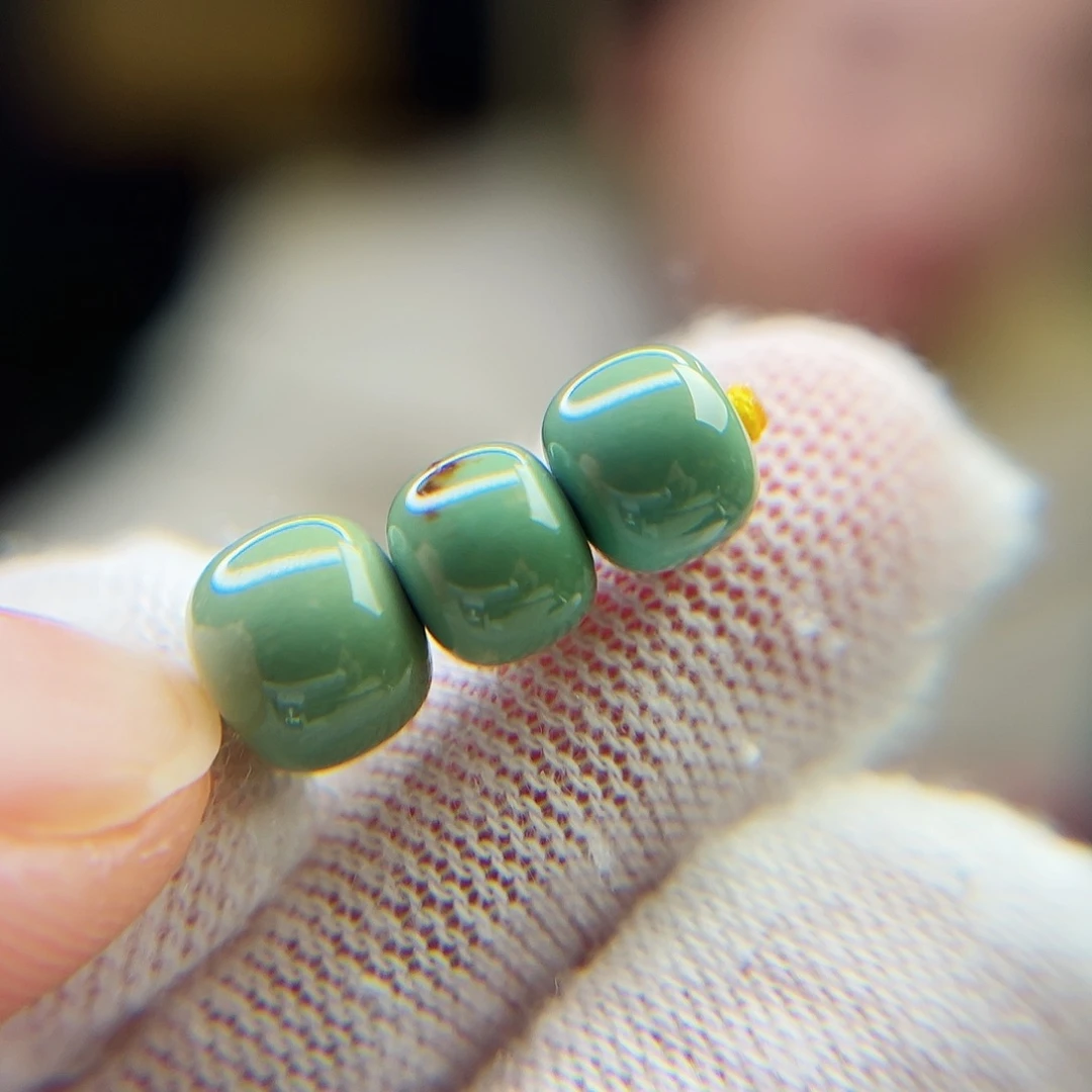 绿松石珠宝奇石未镶嵌7.7腰珠