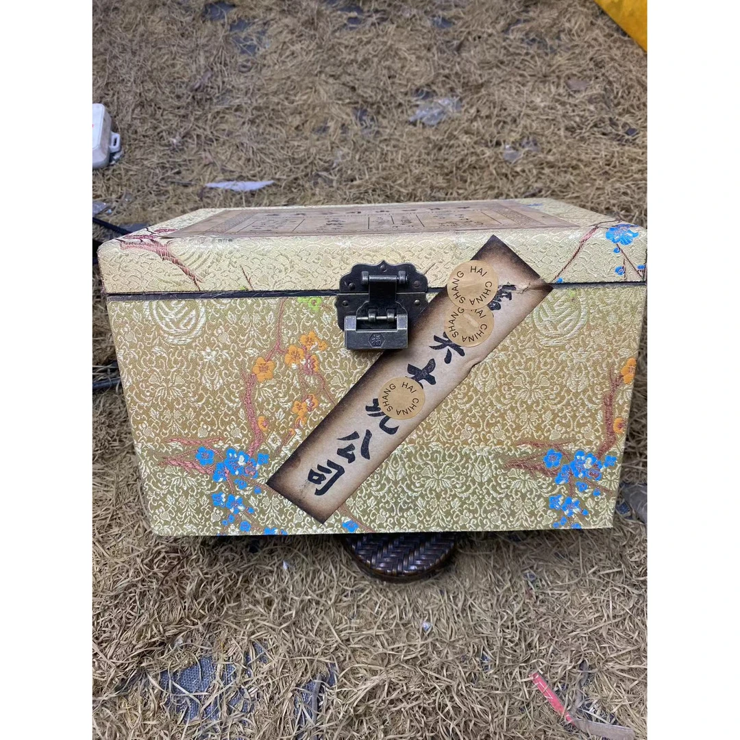 木树枝刺绣箱摆件（金三甄选）