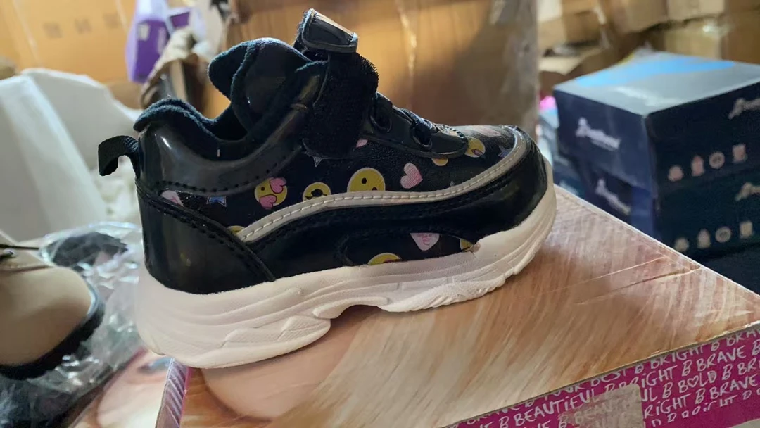 蛋小蛋家宝宝旅游鞋