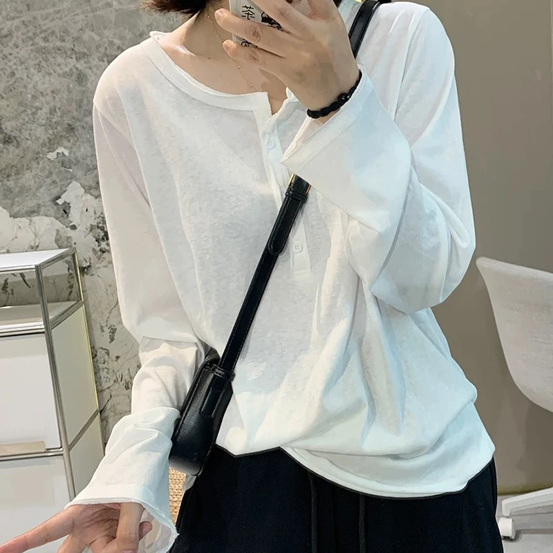 Julychee 卷边雪花棉半开扣亨利领长袖T恤