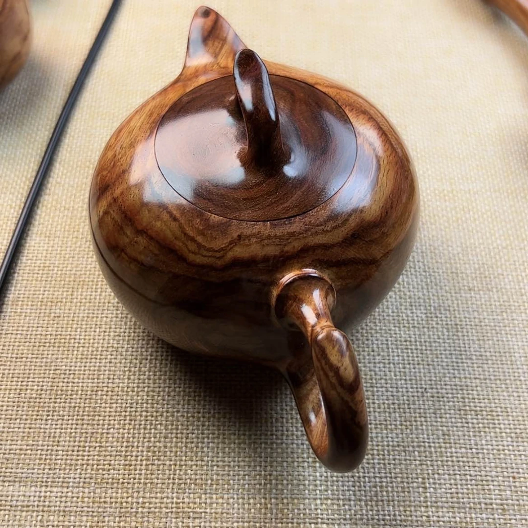 【闪购商品】黄花梨/降香黄檀其他仁**情茶壶