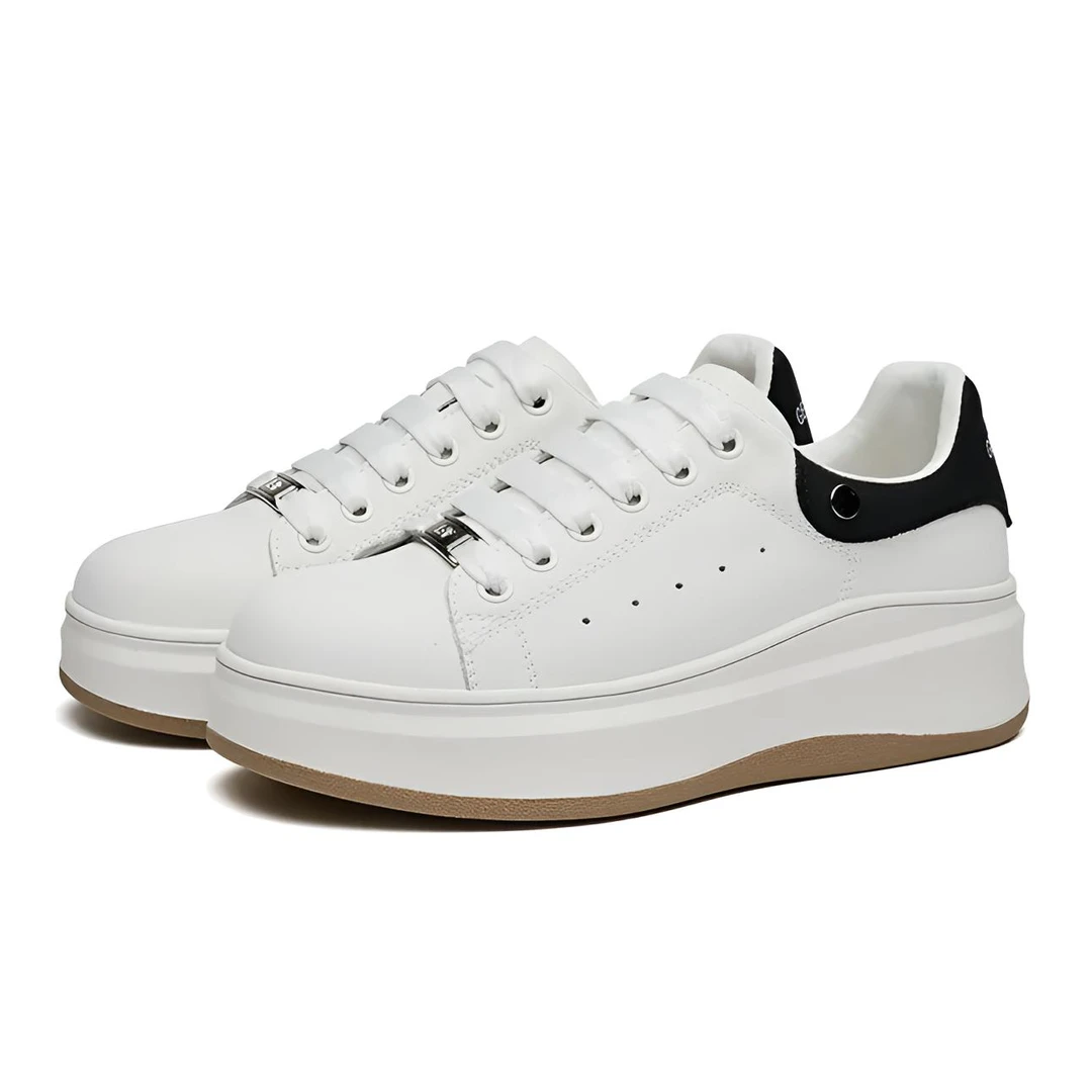 2025春季新款百搭松糕厚底小白鞋圆头增高运动休闲板鞋女