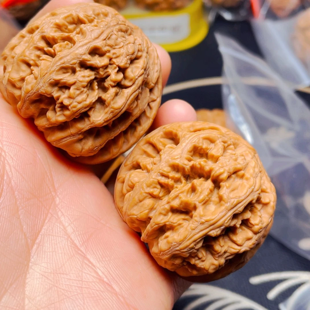 吊坠文玩核桃平谷粗筋