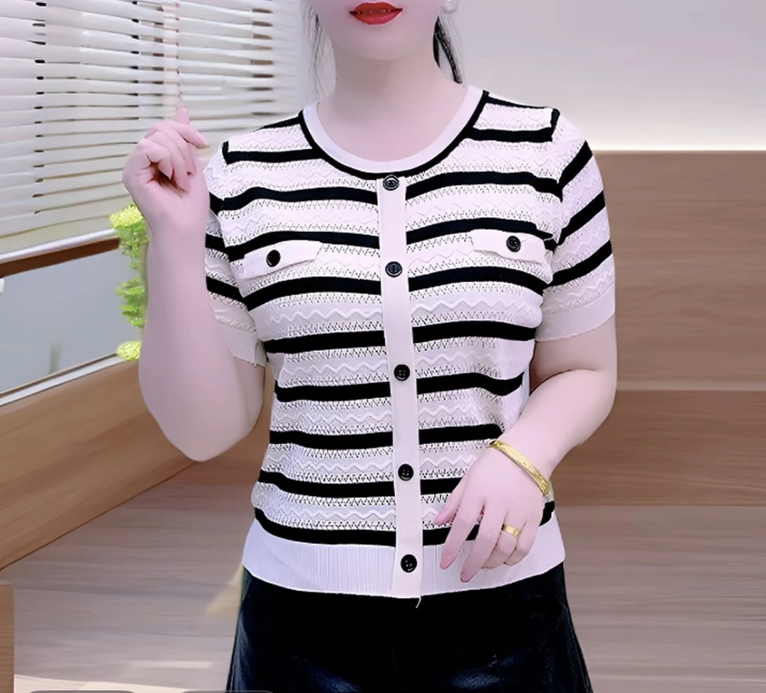 休闲套头针织衫女2025夏新款高腰小香风时尚圆领修身打底条纹上衣