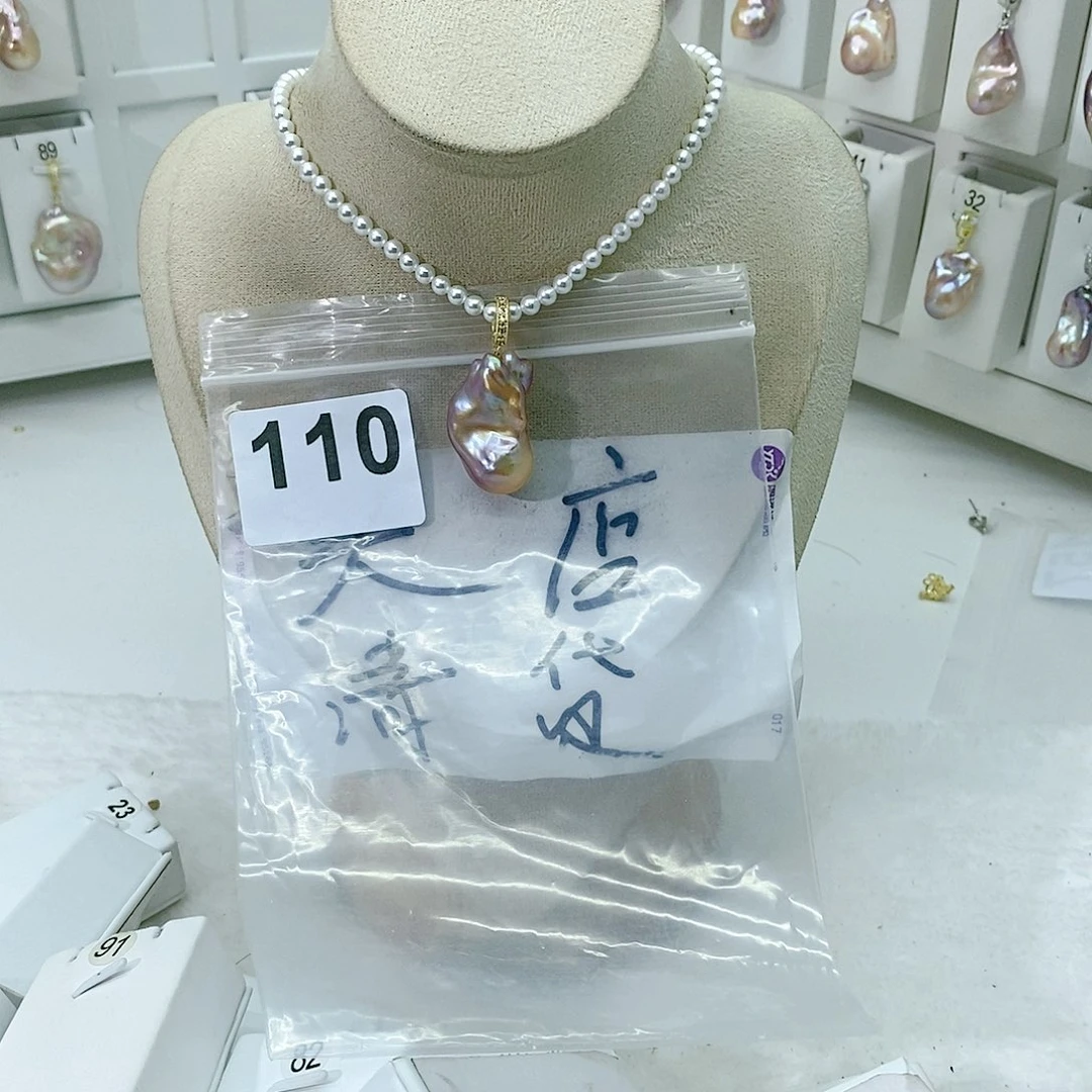 淡水珍珠颈饰合金