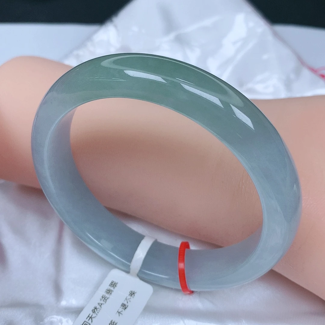 【闪购商品】翡翠手镯未镶嵌，60
