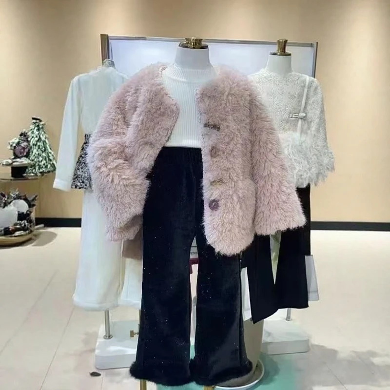 25962 童装秋冬款爱心钉扣毛毛衣