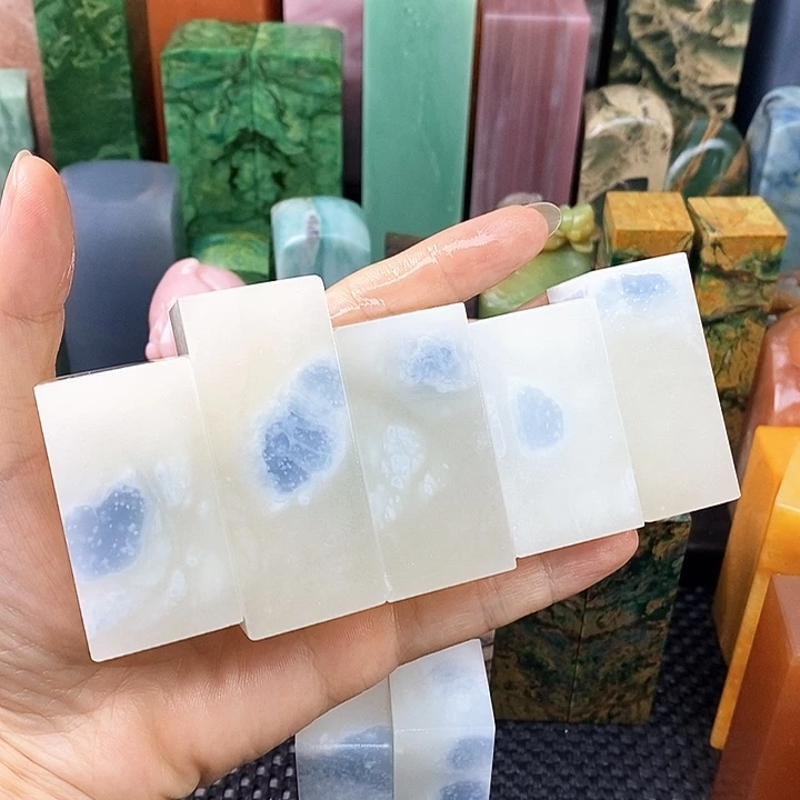 凤***歌青田石印石西班牙石头