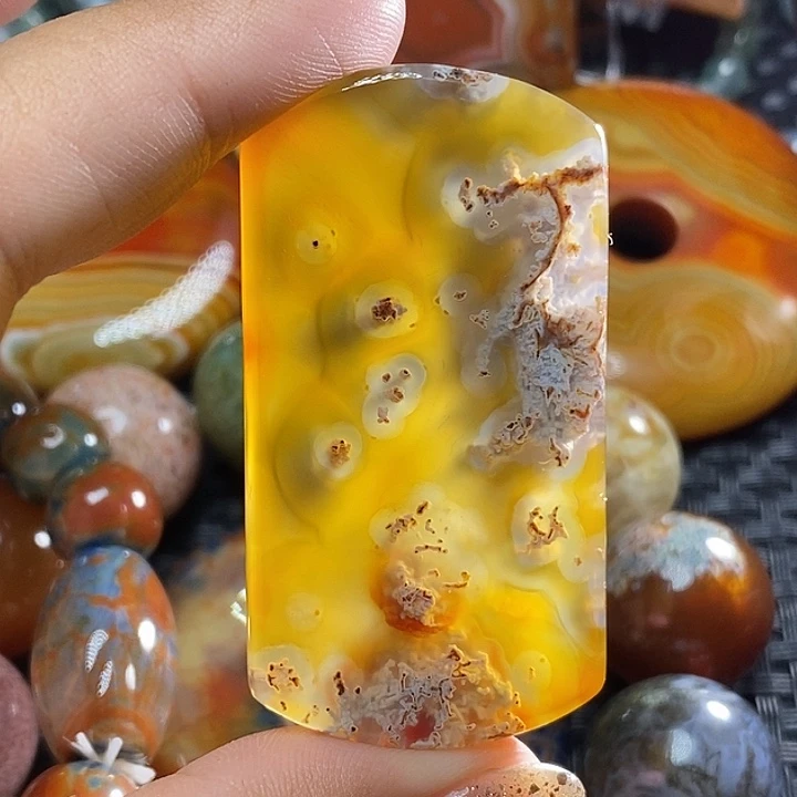 未镶嵌颈饰玛瑙/玉髓