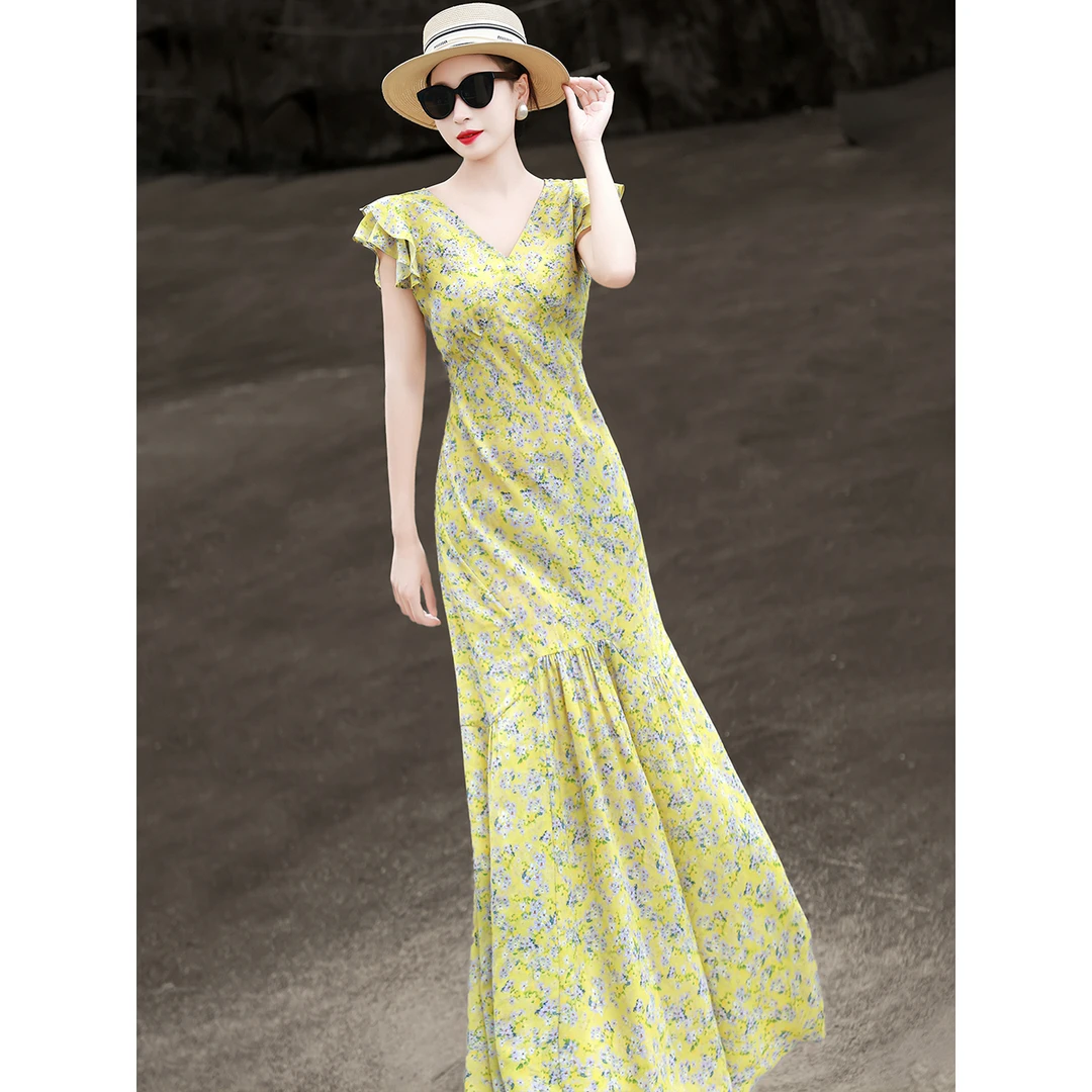 兰瑟儿夏季裙子新款气质法式飞袖V领荷叶边碎花连衣裙女105XL3105