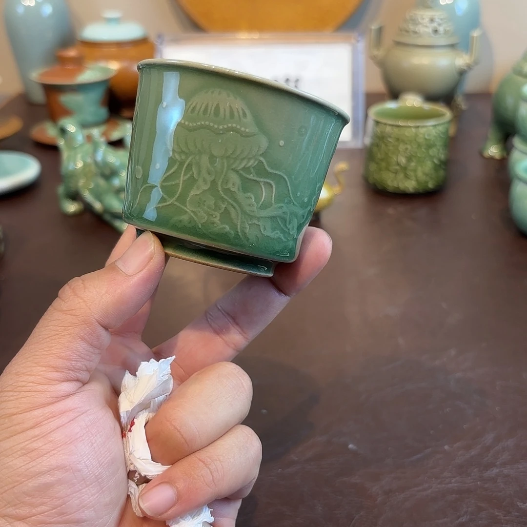 瓷片龙泉青瓷福利青瓷
