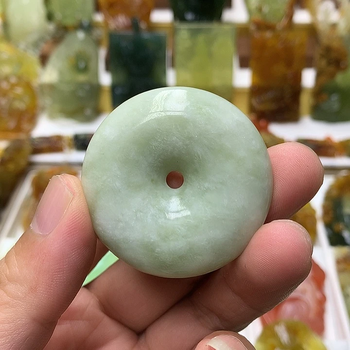 蛇纹石玉未镶嵌珠宝半成品