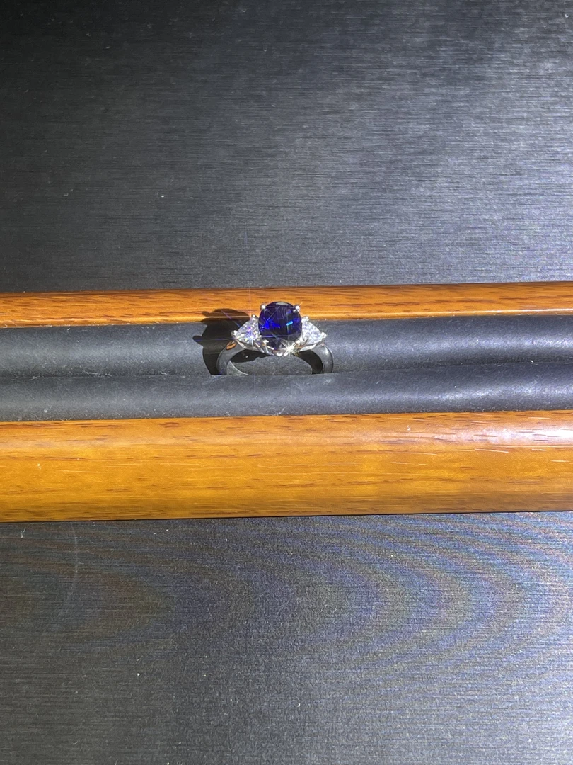 d860白托爱心蓝戒指多样发