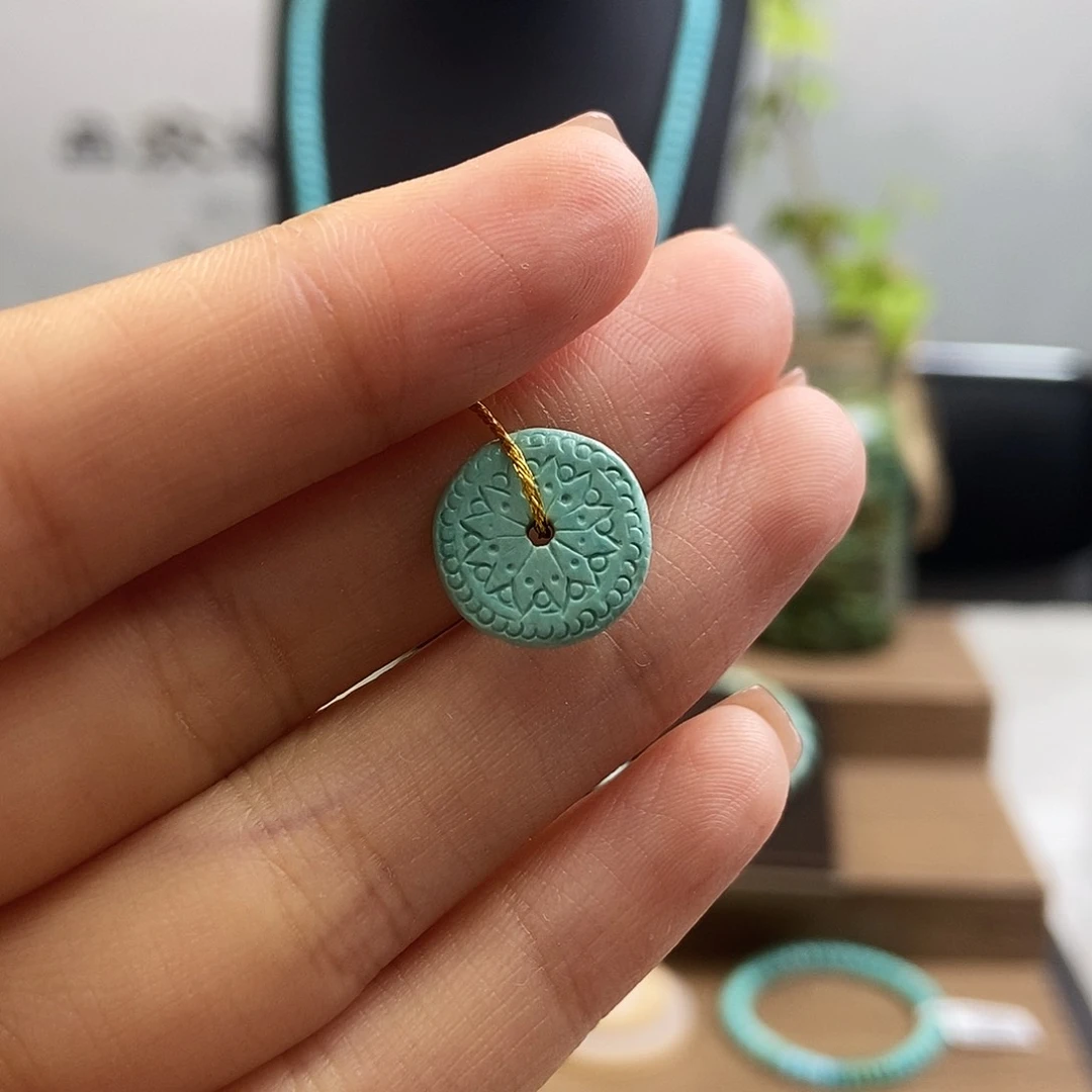 未镶嵌绿松石珠宝奇石