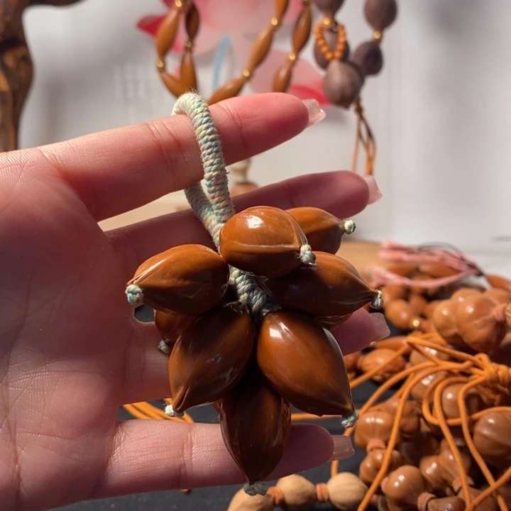 橄榄核手串/手链葡萄挂件