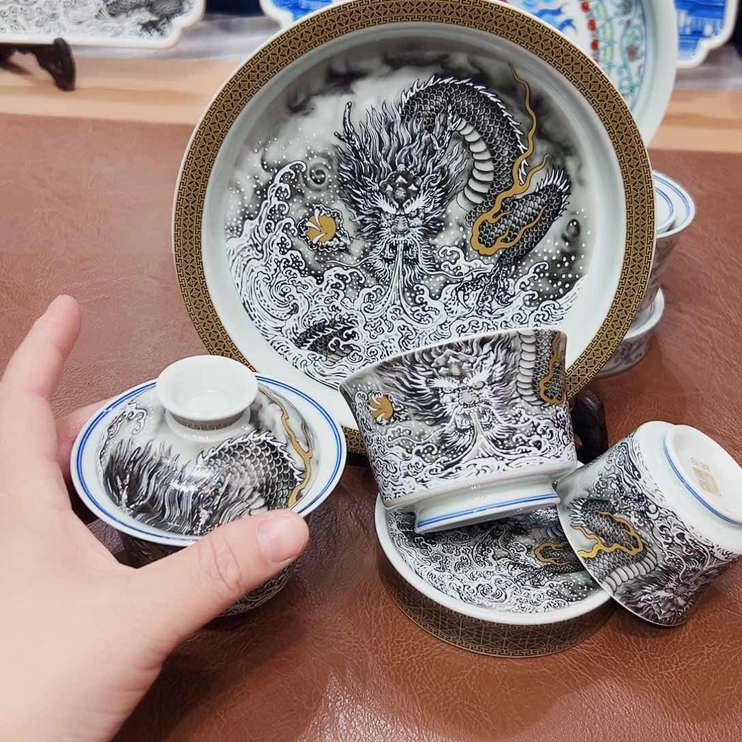 摆件景德镇陶瓷协会秘书科员