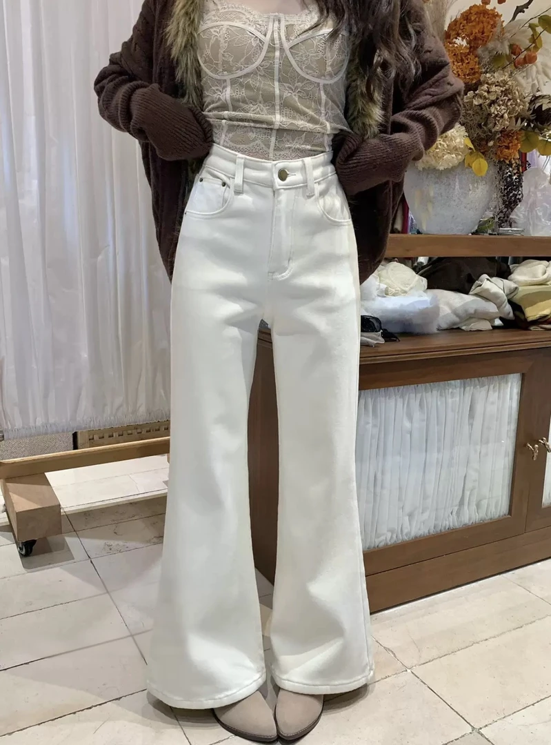 新款不贴腿微喇牛仔裤女秋冬季新款高腰显瘦加绒喇叭裤子W26031